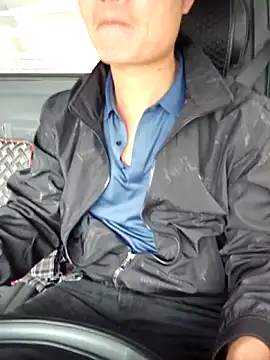 Vanilahirl online show from November 19, 2025, 5:07 am