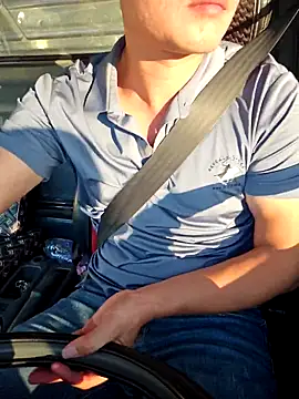 Vanilahirl online show from November 20, 2025, 9:21 am