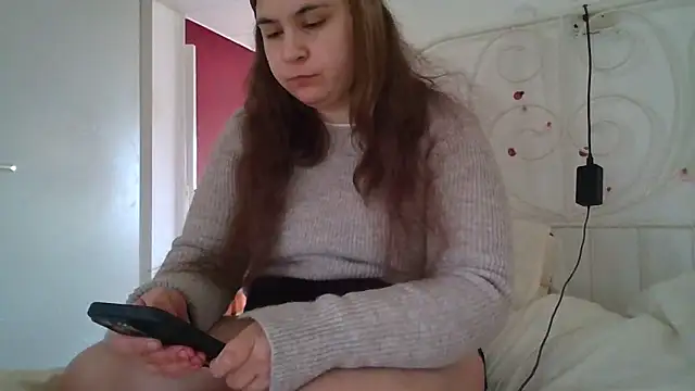 meganaughtycouple25 online show from February 26, 2025, 1:54 pm