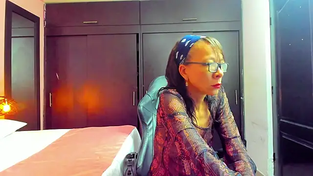 daniela xue online show from March 15, 2025, 10:44 pm