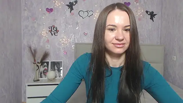 Snapshot of KaraCriegs chatting on March 9, 2025, 6:21 pm KaraCriegs online show from March 9, 2025, 6:21 pm