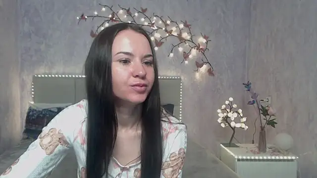 KaraCriegs online show from March 7, 2026, 6:35 pm