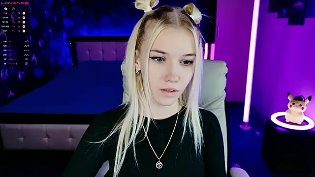 ShhhO O online show from November 27, 2025, 1:00 pm