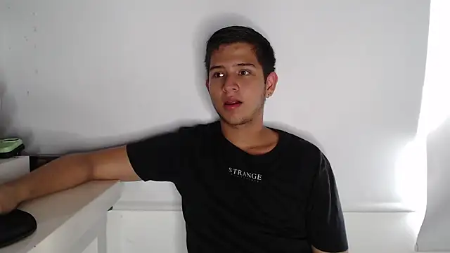 harold 18  online show from November 12, 2025, 6:23 pm