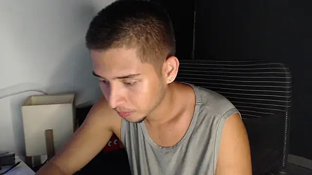 Snapshot of harold_18_ chatting on May 6, 2026, 6:12 pm harold 18 online show from May 6, 2026, 6:12 pm