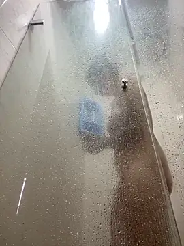 Iris love18 online show from October 4, 2025, 11:45 am