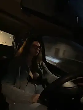 NadiraNoor online show from March 13, 2025, 4:16 am