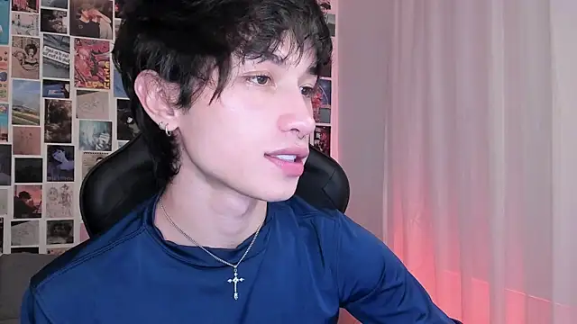 liamelf online show from March 11, 2025, 4:19 am