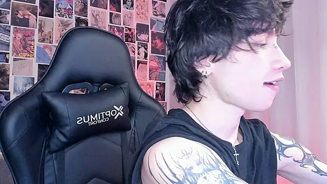 liamelf online show from January 4, 2025, 5:58 am