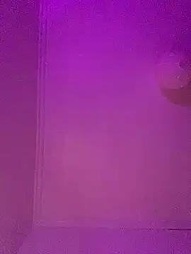 milkyhonybaby online show from February 10, 2025, 2:41 am