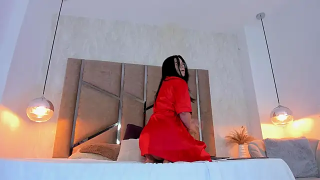 Martinaa Jones  online show from October 4, 2025, 7:59 pm