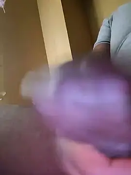 Snapshot of Kingkongding47 chatting on November 22, 2025, 7:24 pm Kingkongding47 online show from November 22, 2025, 7:24 pm