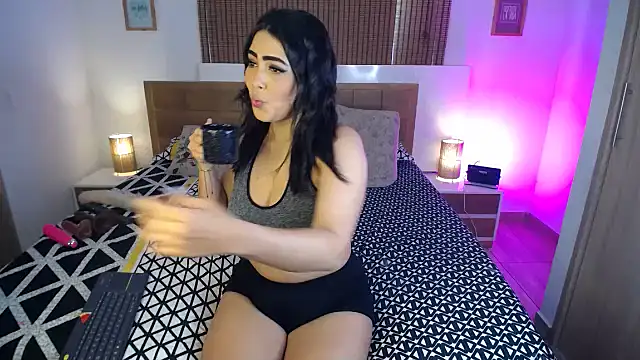 ShanonLe online show from February 25, 2025, 3:53 pm