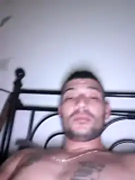 Zoltanioan26 online show from November 7, 2025, 12:37 am