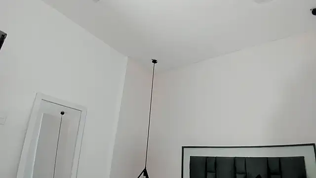 victoria cooper3 online show from December 1, 2025, 11:11 am