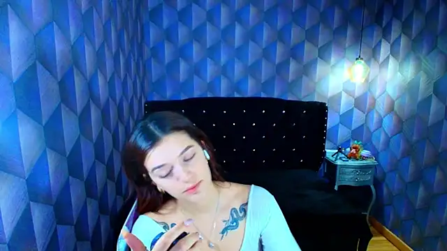 Snapshot of LiaHarryis chatting on May 20, 2026, 7:33 pm LiaHarryis online show from May 20, 2026, 7:33 pm