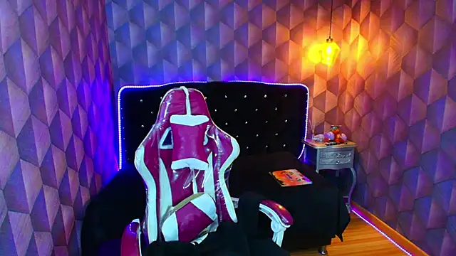 Snapshot of LiaHarryis chatting on February 14, 2026, 5:46 pm LiaHarryis online show from February 14, 2026, 5:46 pm