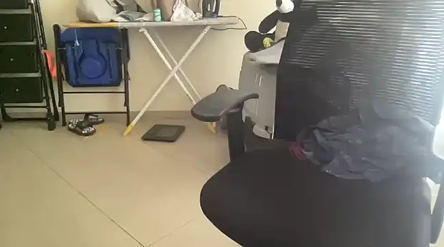 dhruv-sluppy online show from March 10, 2025, 8:39 am