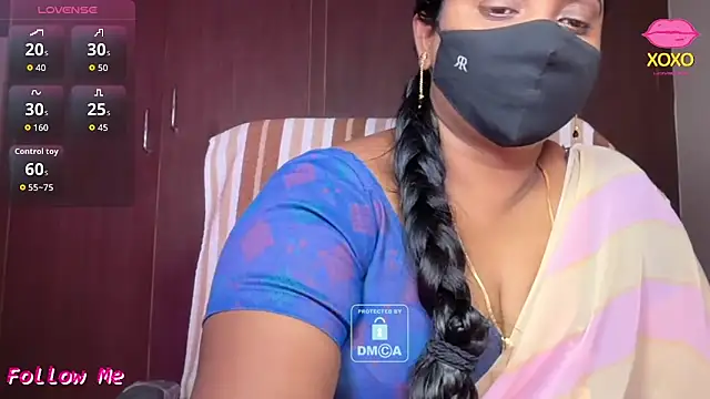 Snapshot of vani-09 chatting on May 17, 2026, 10:04 am vani-09 online show from May 17, 2026, 10:04 am