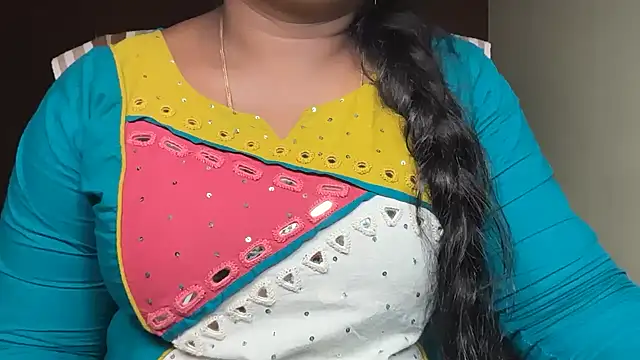 Snapshot of vani-09 chatting on July 29, 2026, 8:35 am vani-09 online show from July 29, 2026, 8:35 am