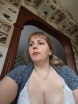 Lady nice cat online show from June 3, 2026, 12:55 am
