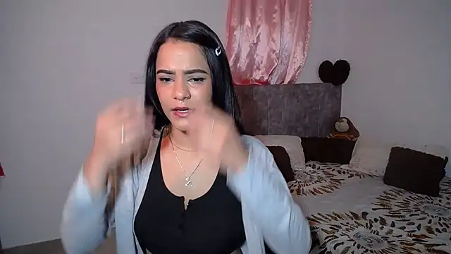 JossieGrey online show from June 27, 2026, 12:33 pm