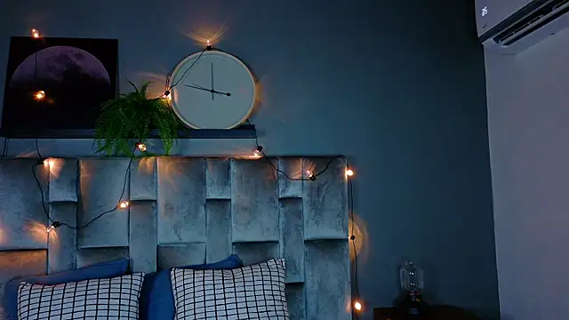 nahomi campbell online show from September 24, 2025, 7:42 pm