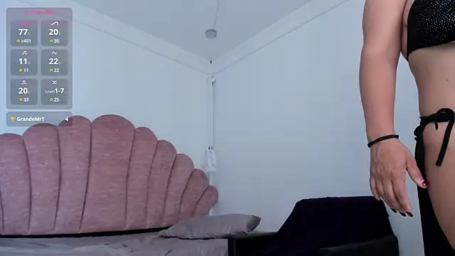 Amina hafsa online show from March 21, 2025, 10:06 pm