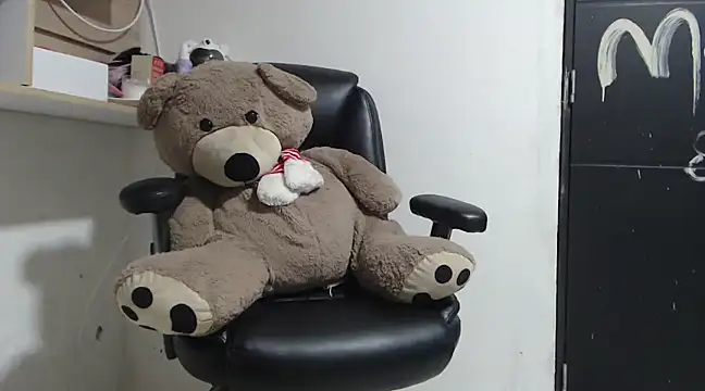 mia sepulveda  online show from January 27, 2025, 10:27 pm