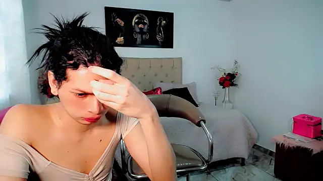 maria camilacms online show from September 23, 2025, 3:19 pm