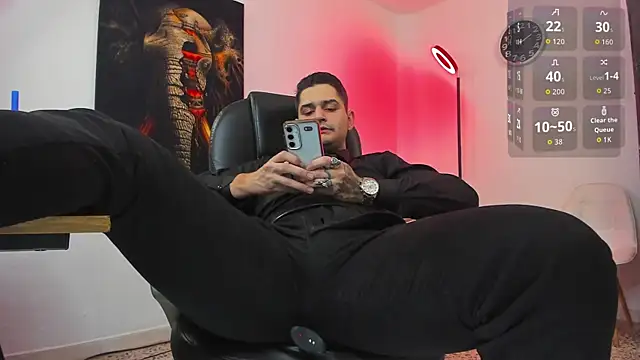 Nicolas Fellener online show from October 5, 2025, 4:14 am