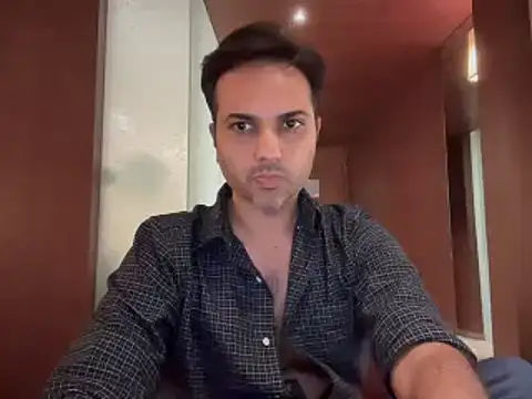 immog727 online show from December 29, 2024, 1:06 pm