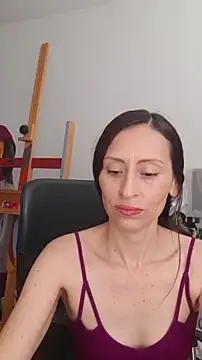 AliceRossi online show from November 12, 2025, 3:05 pm