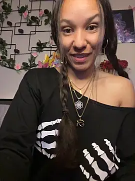  Neeka  online show from October 23, 2025, 3:27 am