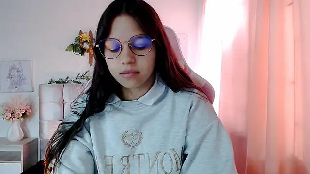 SamanthaRoldaan online show from September 9, 2025, 2:59 pm