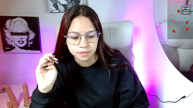 SamanthaRoldaan online show from September 18, 2025, 2:42 pm