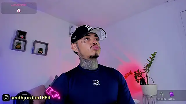 JordanSmiith  online show from March 10, 2025, 11:38 pm