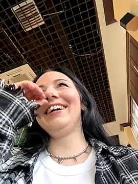 naughty lucifer online show from September 18, 2025, 10:29 am