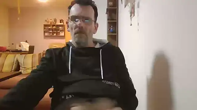 Stefan1609 online show from February 17, 2025, 11:33 pm