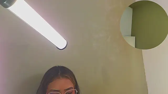 maykka online show from February 17, 2025, 3:25 am