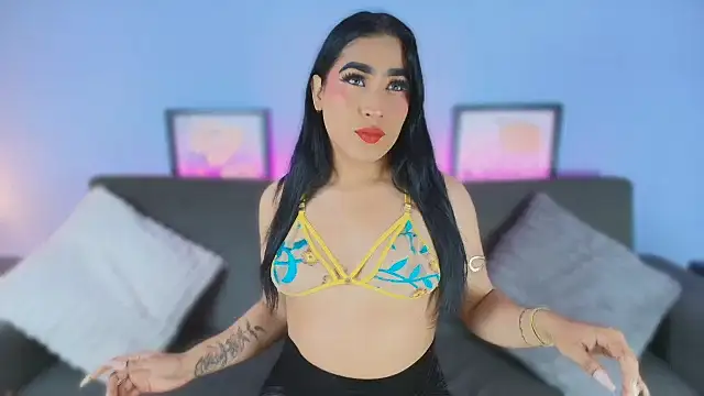 Snapshot of Evang_hot chatting on May 25, 2026, 2:38 pm Evang hot online show from May 25, 2026, 2:38 pm
