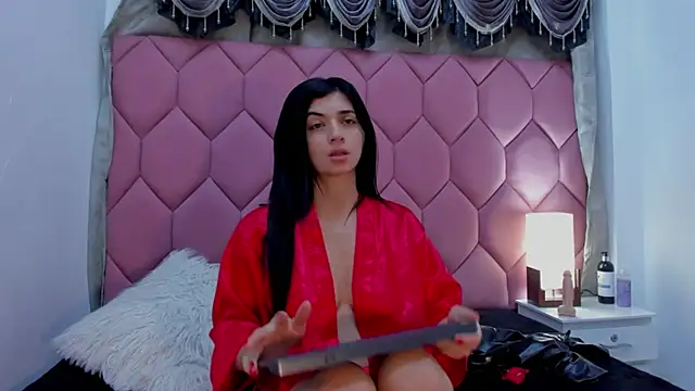 Linisprincehot69 online show from February 15, 2025, 8:11 am