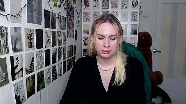 CapriScorpion online show from February 9, 2026, 2:37 pm