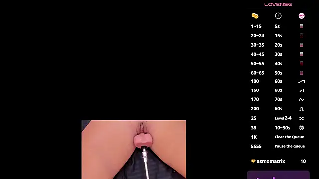 gooddessamanda online show from November 28, 2025, 8:20 pm