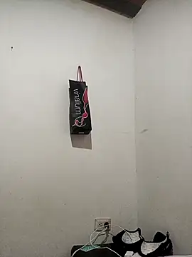 Snapshot of mademonsexy chatting on November 22, 2025, 2:54 am mademonsexy online show from November 22, 2025, 2:54 am