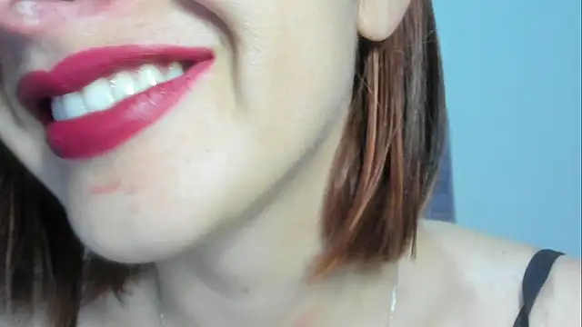 queen fetish online show from February 17, 2026, 10:34 am