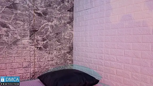 CarolRodriguez  online show from December 4, 2025, 6:40 pm