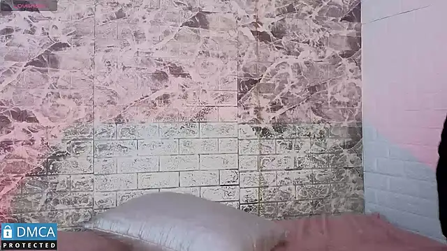 CarolRodriguez  online show from October 27, 2025, 5:14 pm