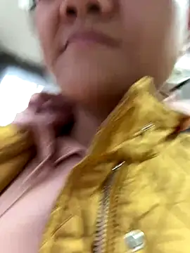 Zhuli11 online show from October 29, 2025, 10:03 am