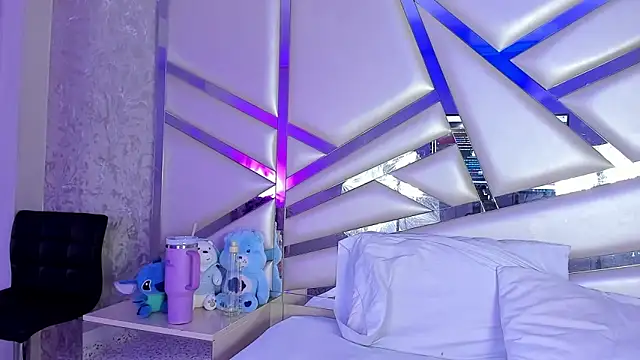 Miia002 online show from October 7, 2025, 3:07 am